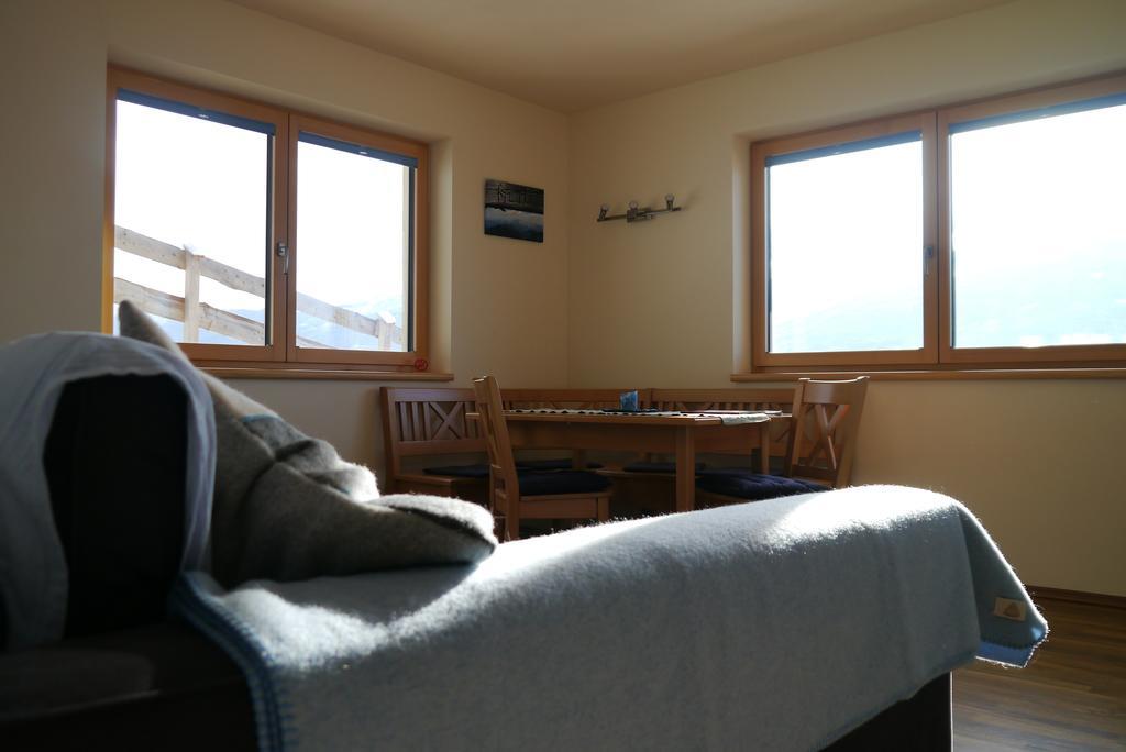 Austrian Alpine Apartments Ramsau am Dachstein Szoba fotó