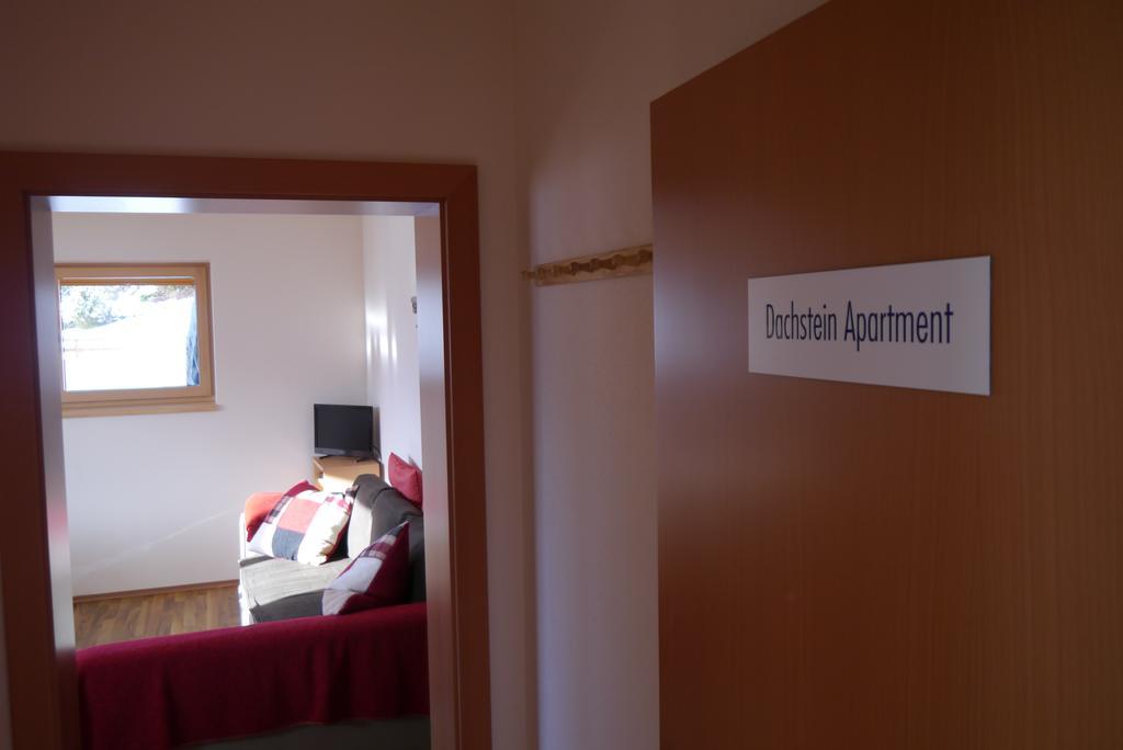 Austrian Alpine Apartments Ramsau am Dachstein Szoba fotó